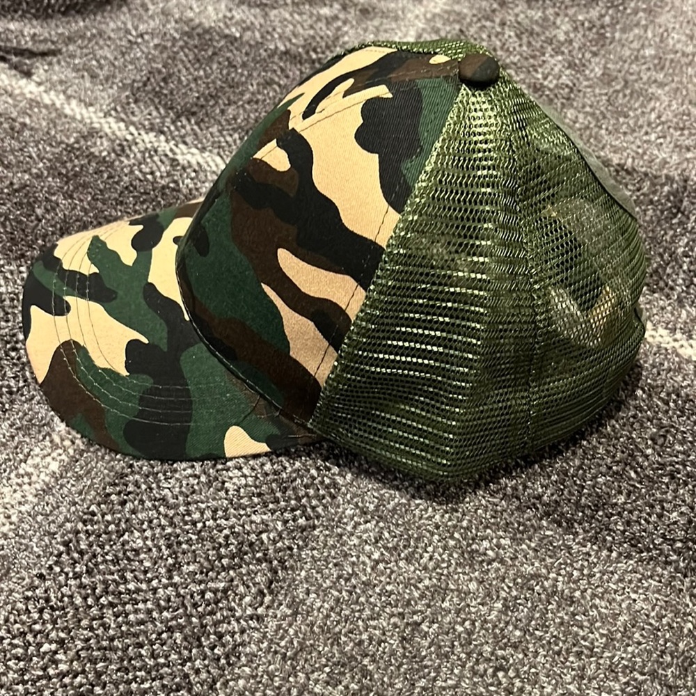Army pattern Trucker Hat - Picture 2 of 5